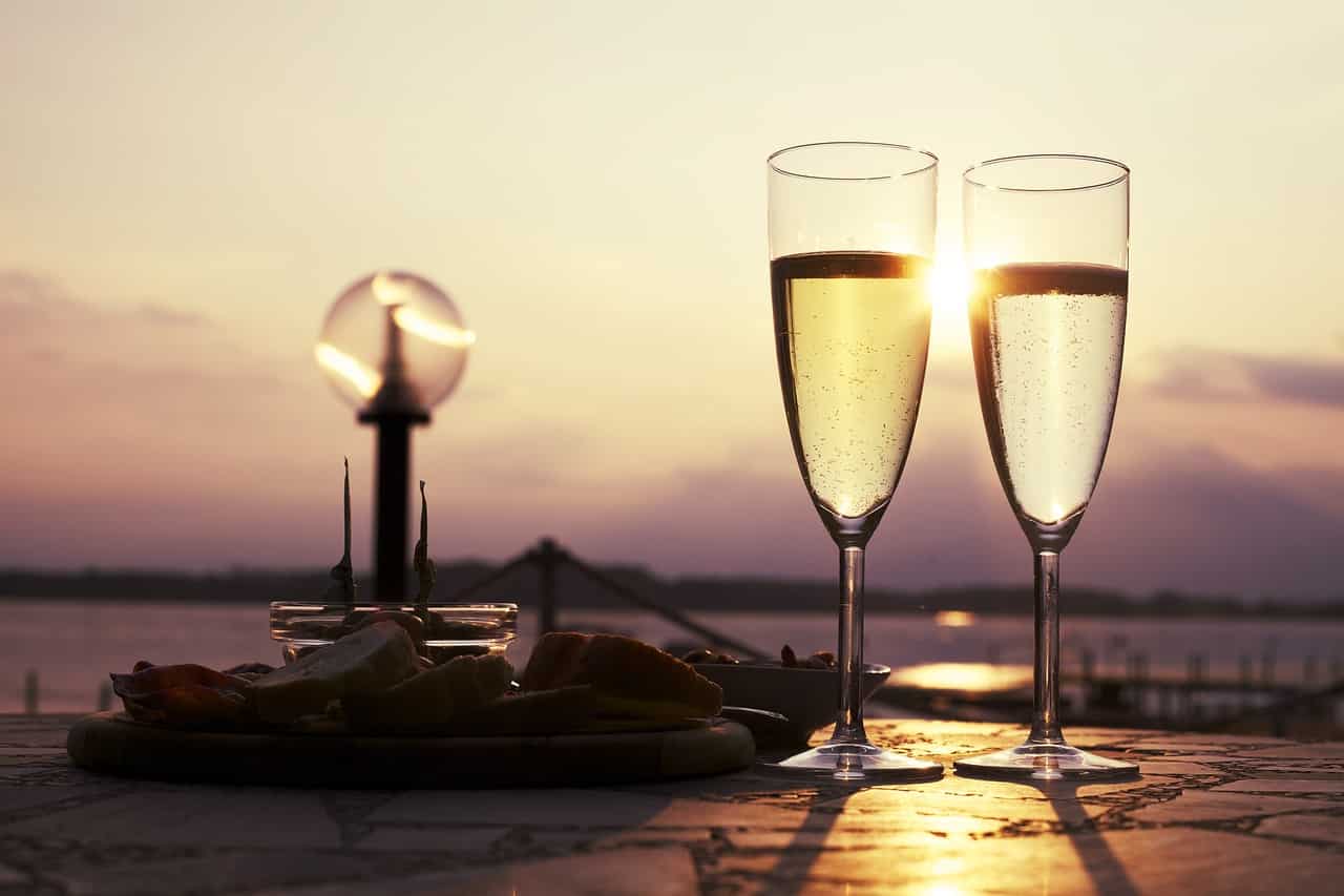 culinary tours - Best Culinary Tours Around The World Aperitif in Italy