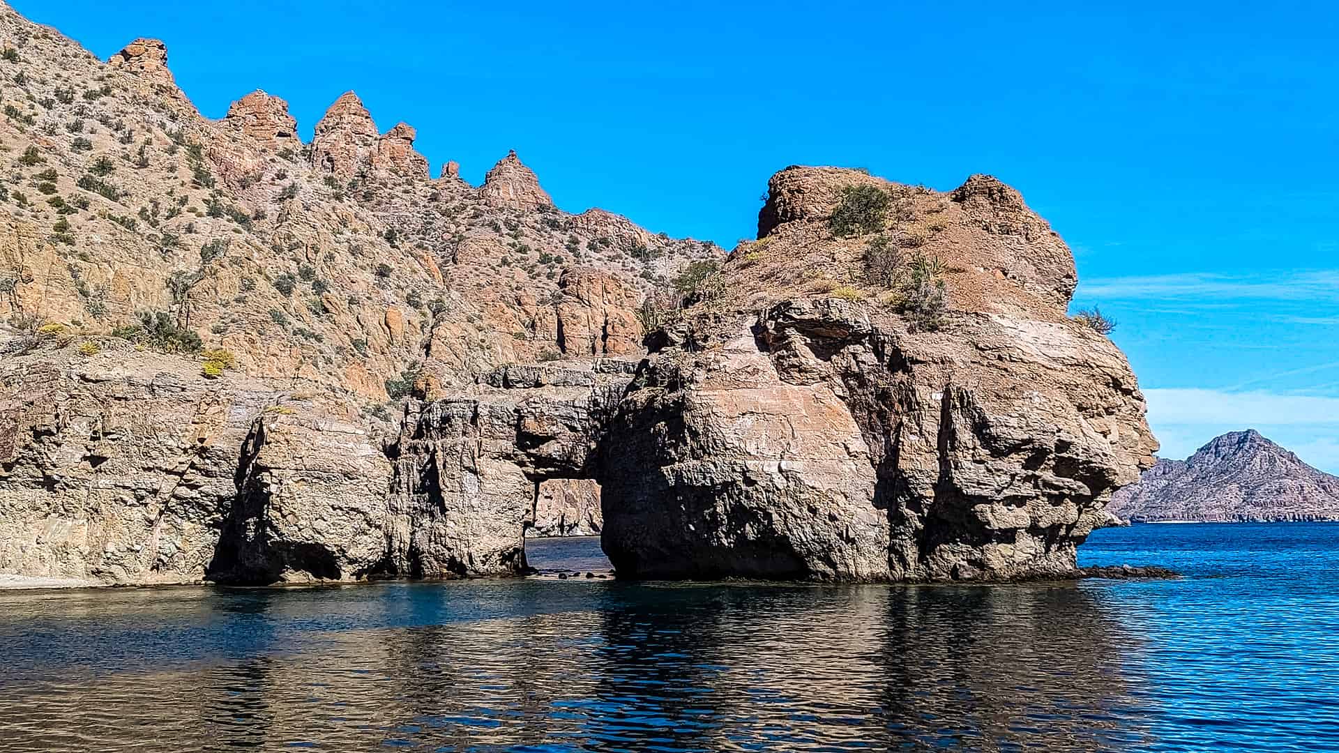 Honeymoon Beach in Baja California Sur - Discovering the Hidden Gem of Honeymoon Beach in Baja California Sur Natural rock formations at Isla Danzante in Baja California Sur, Mexico.